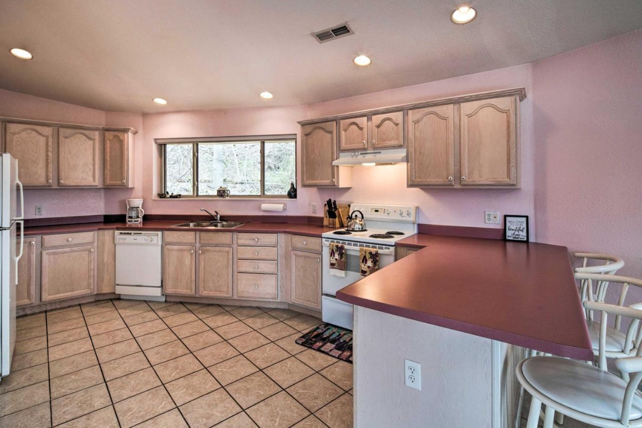Charming Burnsville Apt With Mountain Views And Deck! Dış mekan fotoğraf