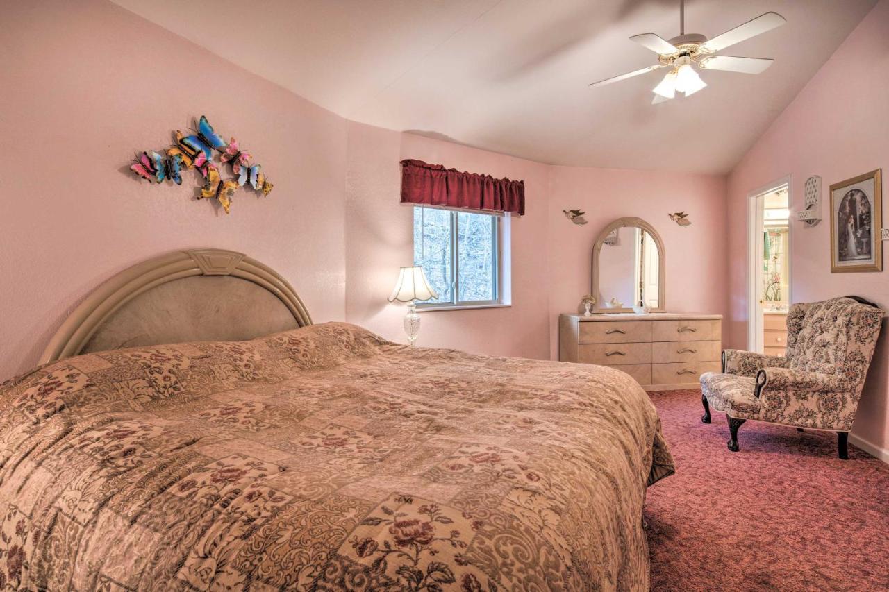 Charming Burnsville Apt With Mountain Views And Deck! Dış mekan fotoğraf